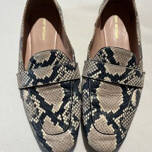 Stuart Weitzman Snake Pattern Loafers - Black and Cream Size 8.5 M Womens